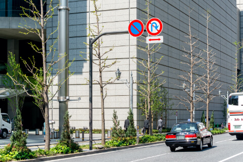 道路標識柱 ヨシモトポール株式会社